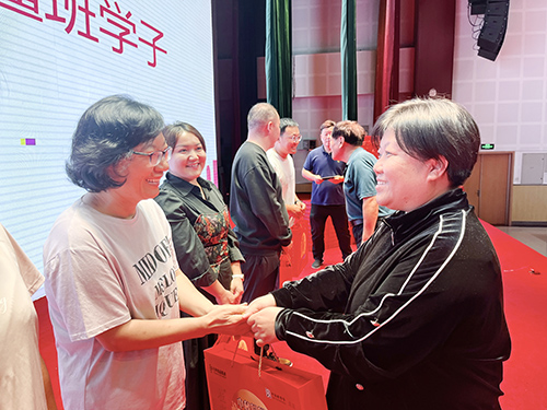 37994da5ced1287ea68d7325682f21e6-1.jpg