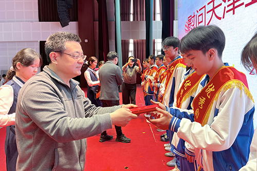 fa6029b9ec5fab60d39059e31eb8fe48.jpg fa6029b9ec5fab60d39059e31eb8fe48.jpg