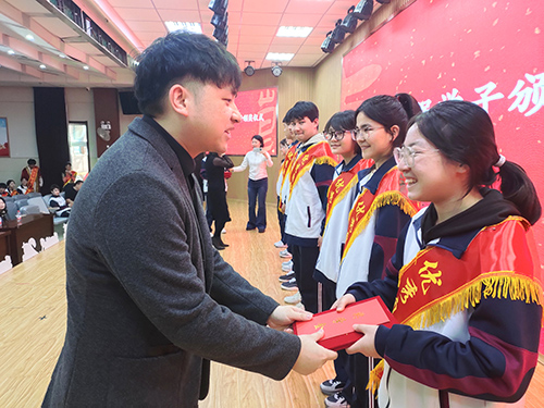 b5332c3eaa6197bf6c1d6e9695477f5.jpg b5332c3eaa6197bf6c1d6e9695477f5.jpg