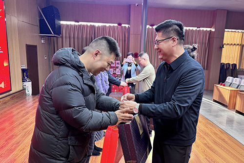 IMG_1050.jpg IMG_1050.jpg