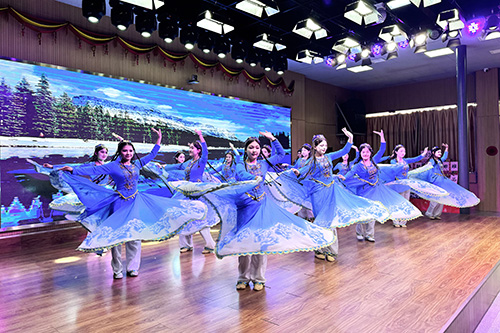 IMG_1095-1.jpg IMG_1095-1.jpg